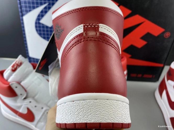 Kick Theory Ship Nike Jordan Air High New Beginnings 1 CT6252-900 & Pack Retro 0812